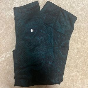 Snakeskin workout capris